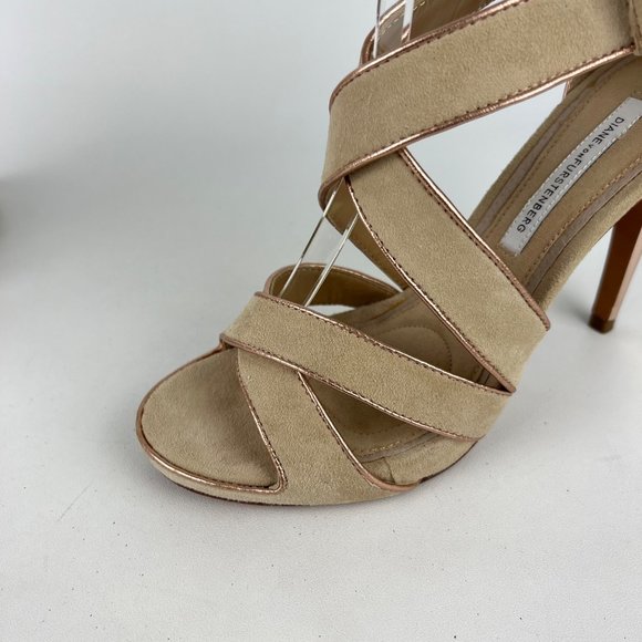 Diane von Furstenberg Jodi Beige Suede Strappy Platform Sandal Heels size 8 - Picture 10 of 16